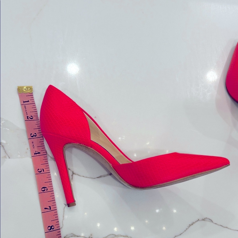 Jessica Simpson Vibrant Red Heels - Picture 6 of 8
